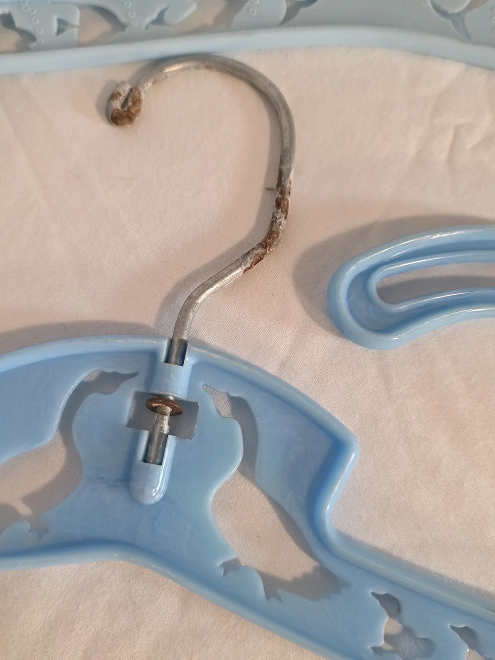 Vintage Plastic Duck Childrens Clothes Hangers Wire Hook Lot of 10 Pastel